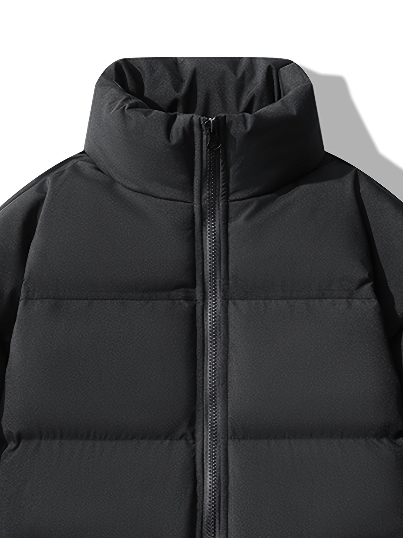 Мужская куртка большого размера в стиле casual с воротником-стойкой, заплатками и застежкой-молнией для осени и зимы