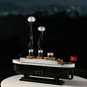 Luxury Cruise Ship Aroma Diffuser with 7-Color Night Light and Jellyfish Spray