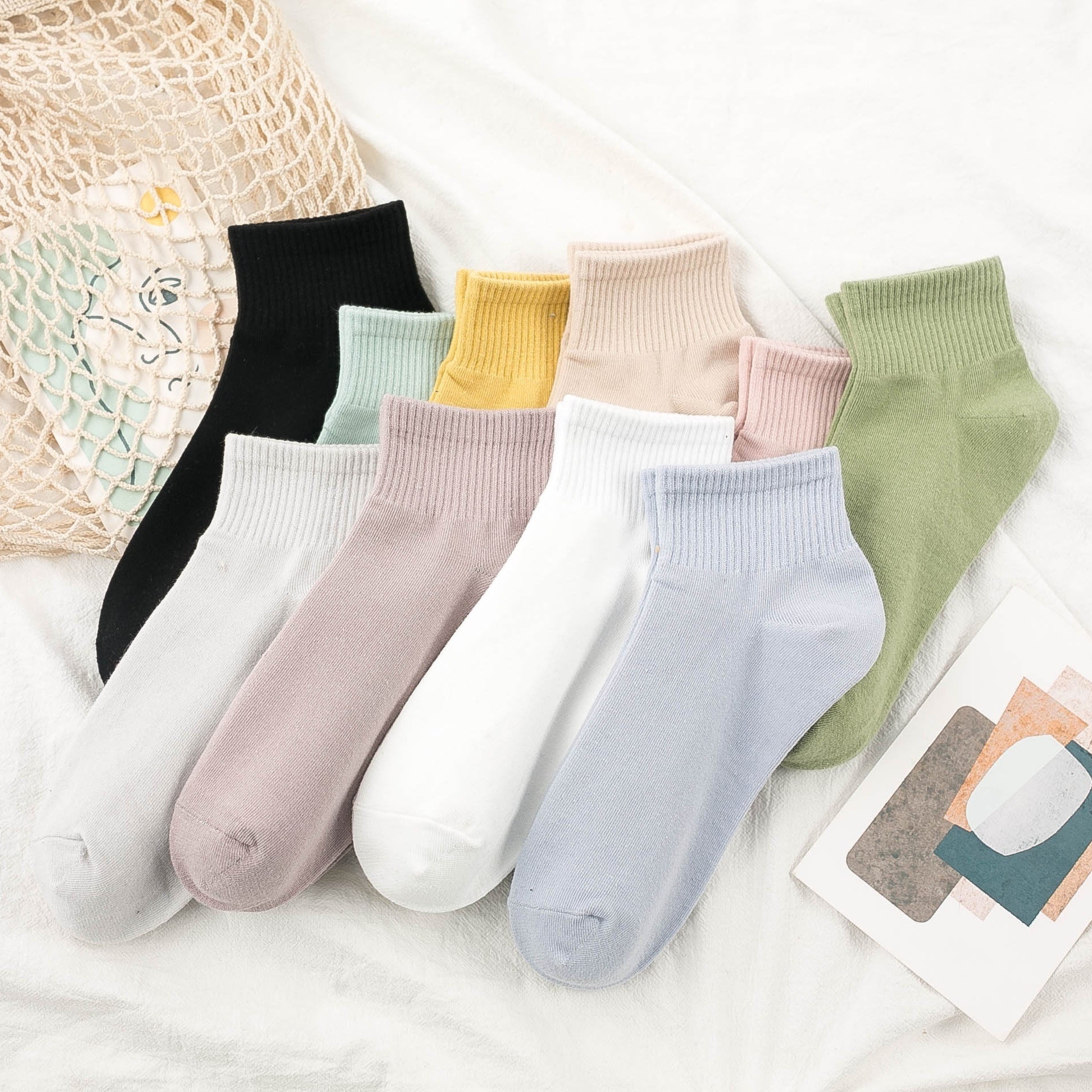 Women’s Crew Socks 10 Pairs Solid Color Comfortable Knit Polyester Spandex