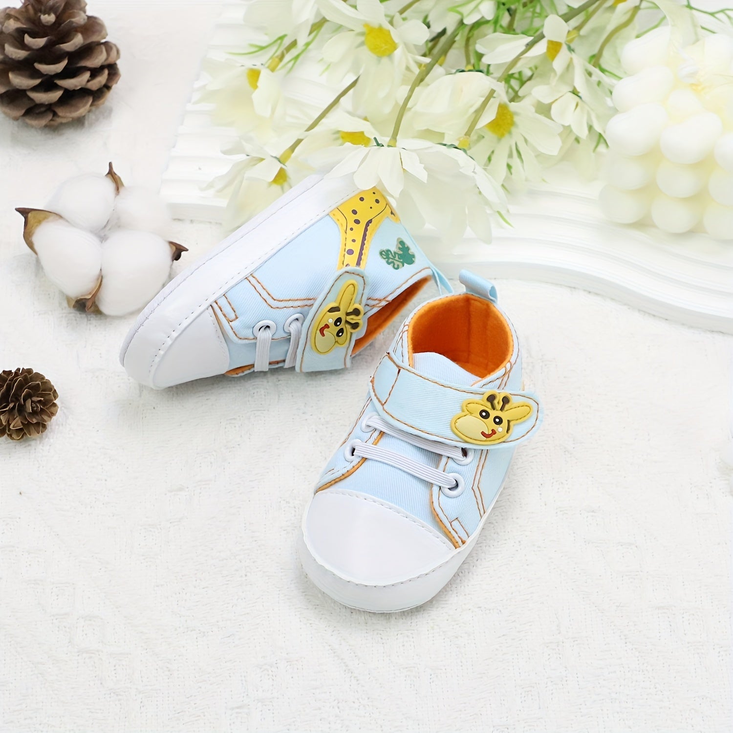 Toddler Shoes Non-Slip Canvas Giraffe Design for Casual Outdoor Wear