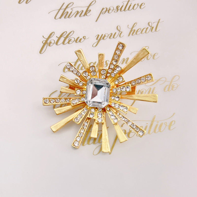 Elegant Sunflower Brooch Pin for Women and Men Rhinestone Jewelry