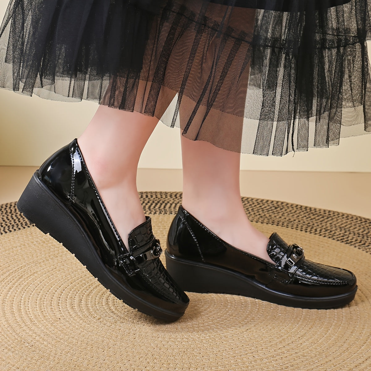 Women's Slip-On Loafers Faux Leather Glossy Finish Buckle Casual Comfortable