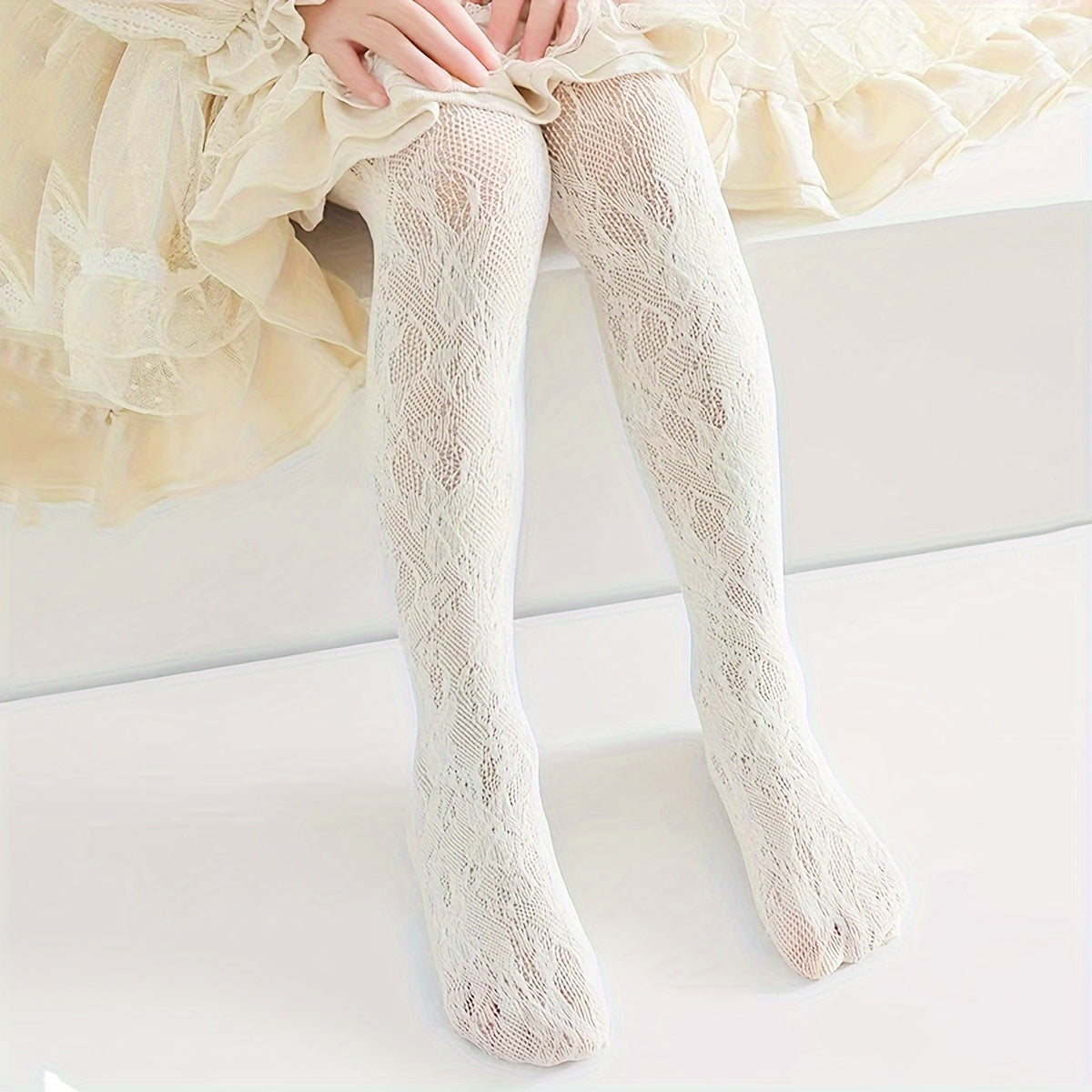 Girls Knitted Tights with Heart Pattern 80% Nylon 20% Spandex All-Season Indoor Outdoor Wear