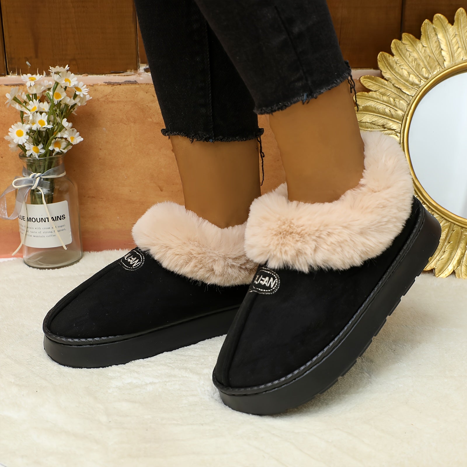 Women's Winter Slippers Indoor Outdoor Cushioned EVA Brown White Plush