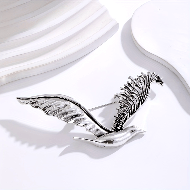 Vintage-Inspired Electroplated Bird Brooch Lapel Pin for Women