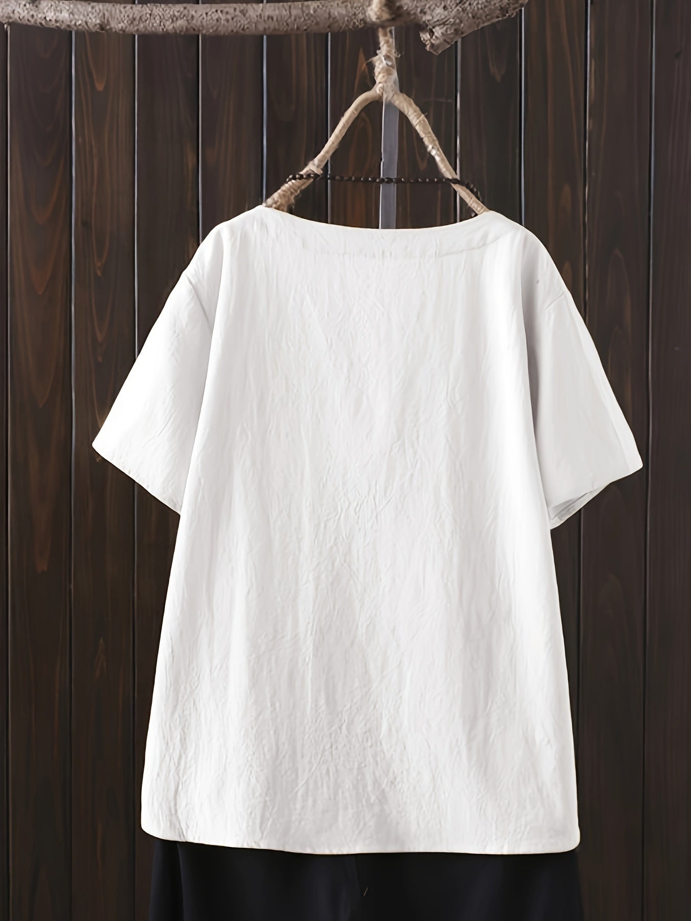 Women's Plus Size Woven Cotton-Polyester Shirt with Crew Neck and Pocket