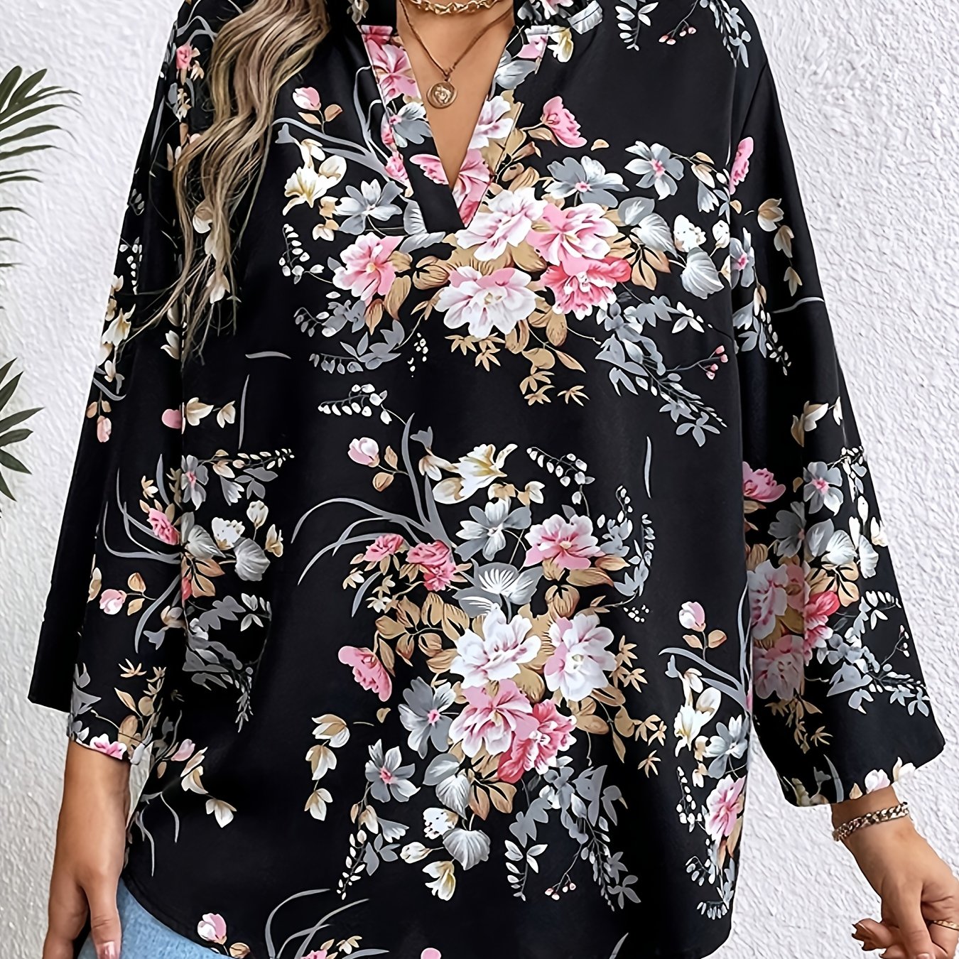 Plus Size Women's Floral Print V-Neck Blouse Lightweight Polyester Long Sleeve Top