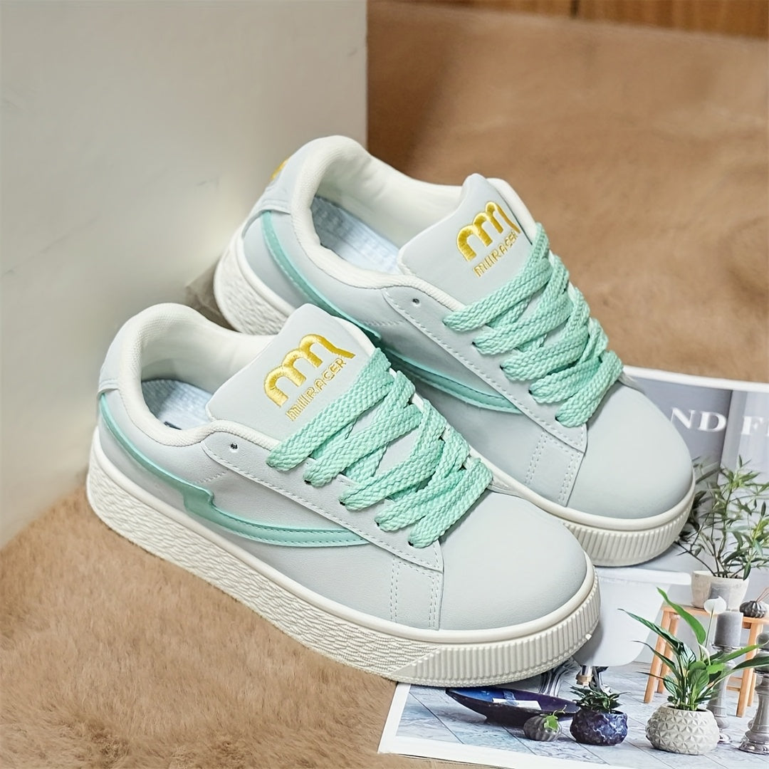Women's Low-Top Sneakers Lightweight Synthetic Lace-Up Casual Shoes Black White