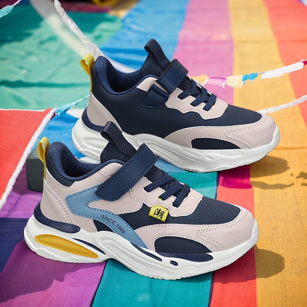 Мужские всесезонные кроссовки с дышащей подкладкой и застежкой на липучке