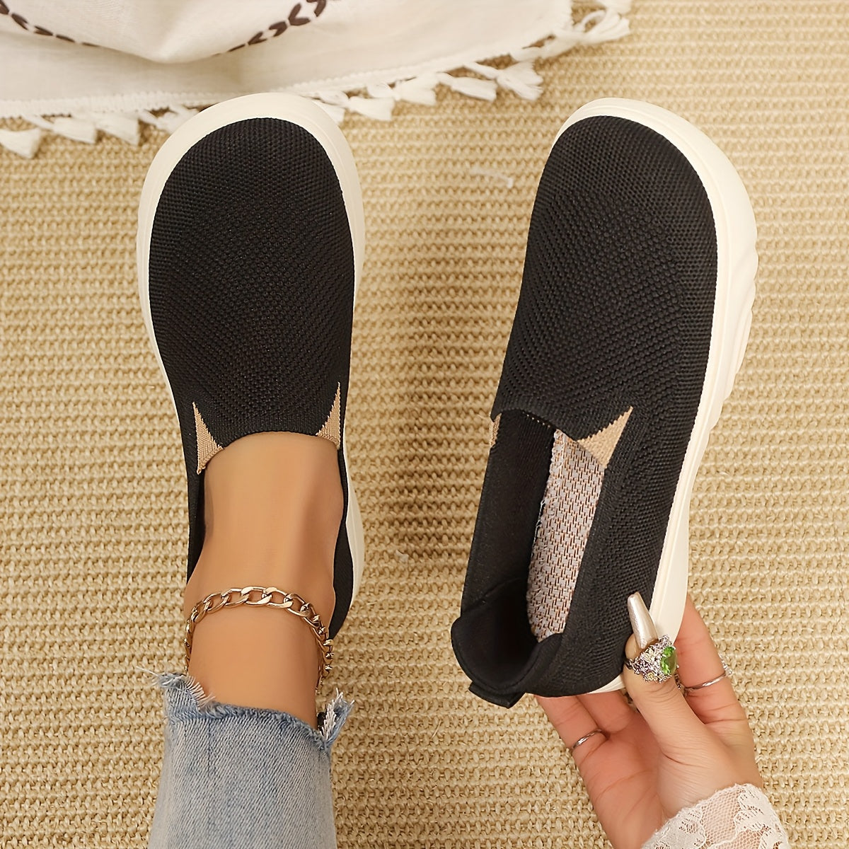 Women's Breathable Knitted Sports Shoes Casual Comfortable Sneakers