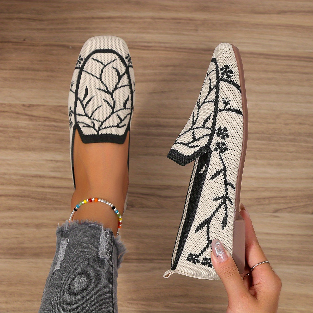 Women's Black and White Floral Slip-On Loafers Casual Flat Shoes