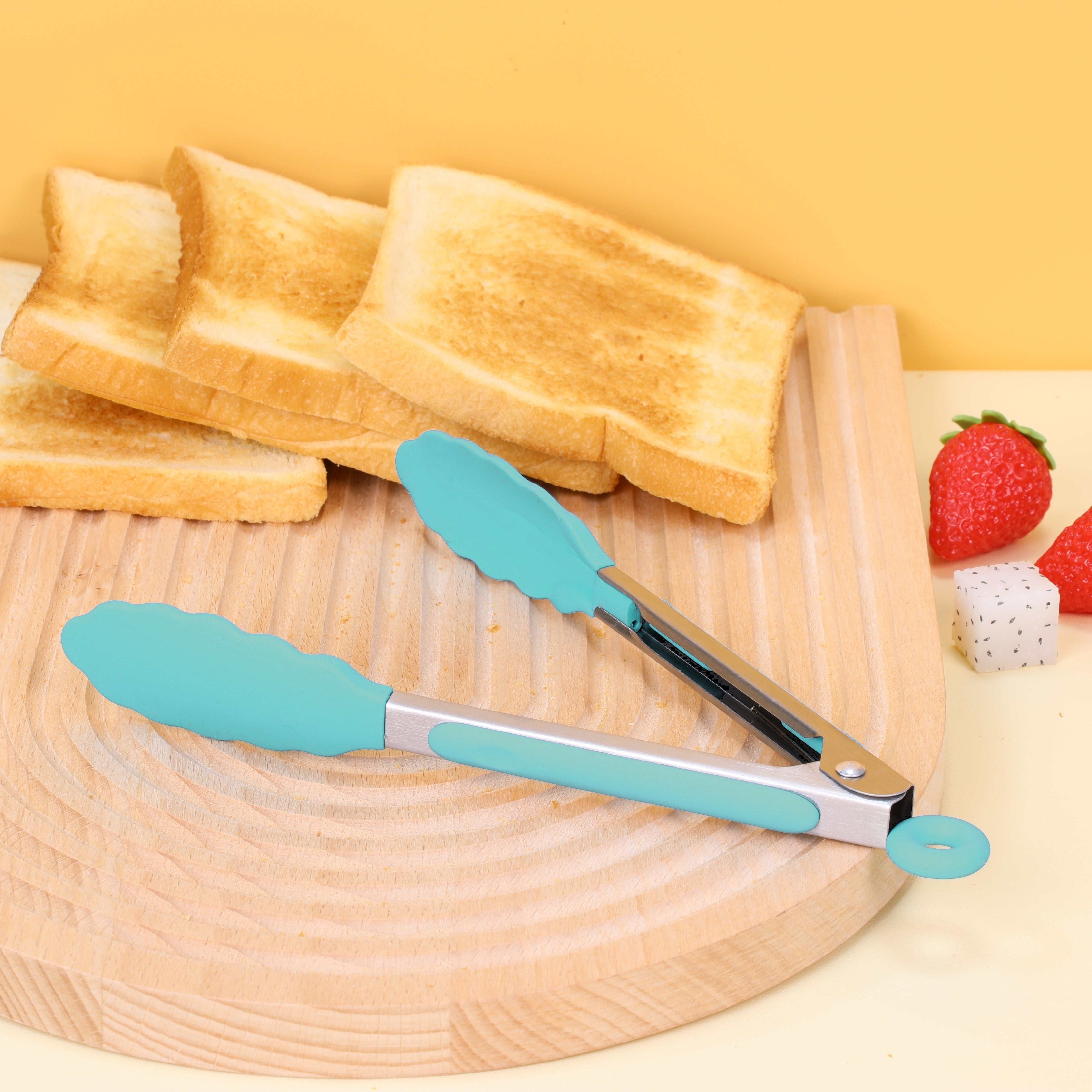 2 ta zanglamaydigan po'latdan yasalgan oshxona tongslari, silikon uchlari va 3 ta go'shtni maydalash qobig'i, BBQ va pishirish uchun