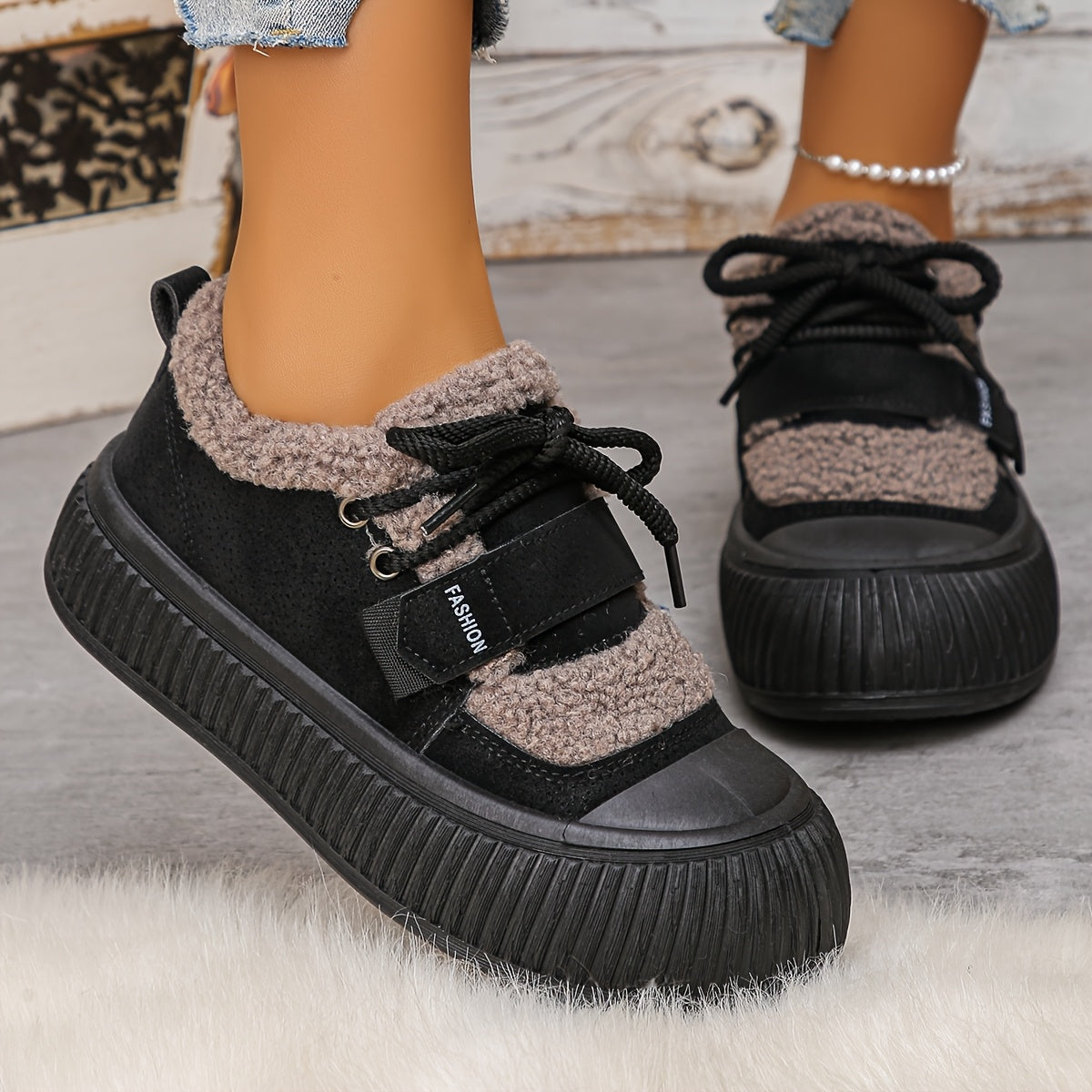 Women's Warm Plush Snow Boots Short Boots Winter Waterproof Black