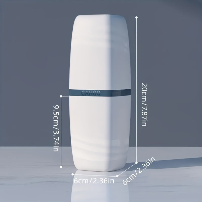 Sayohat, lagerda va uyda foydalanish uchun ideal bo'lgan, tish cho'tkasi va tish pastasi tutqichi bilan jihozlangan portativ 3-in-1 tish cho'tkasi qutisi.