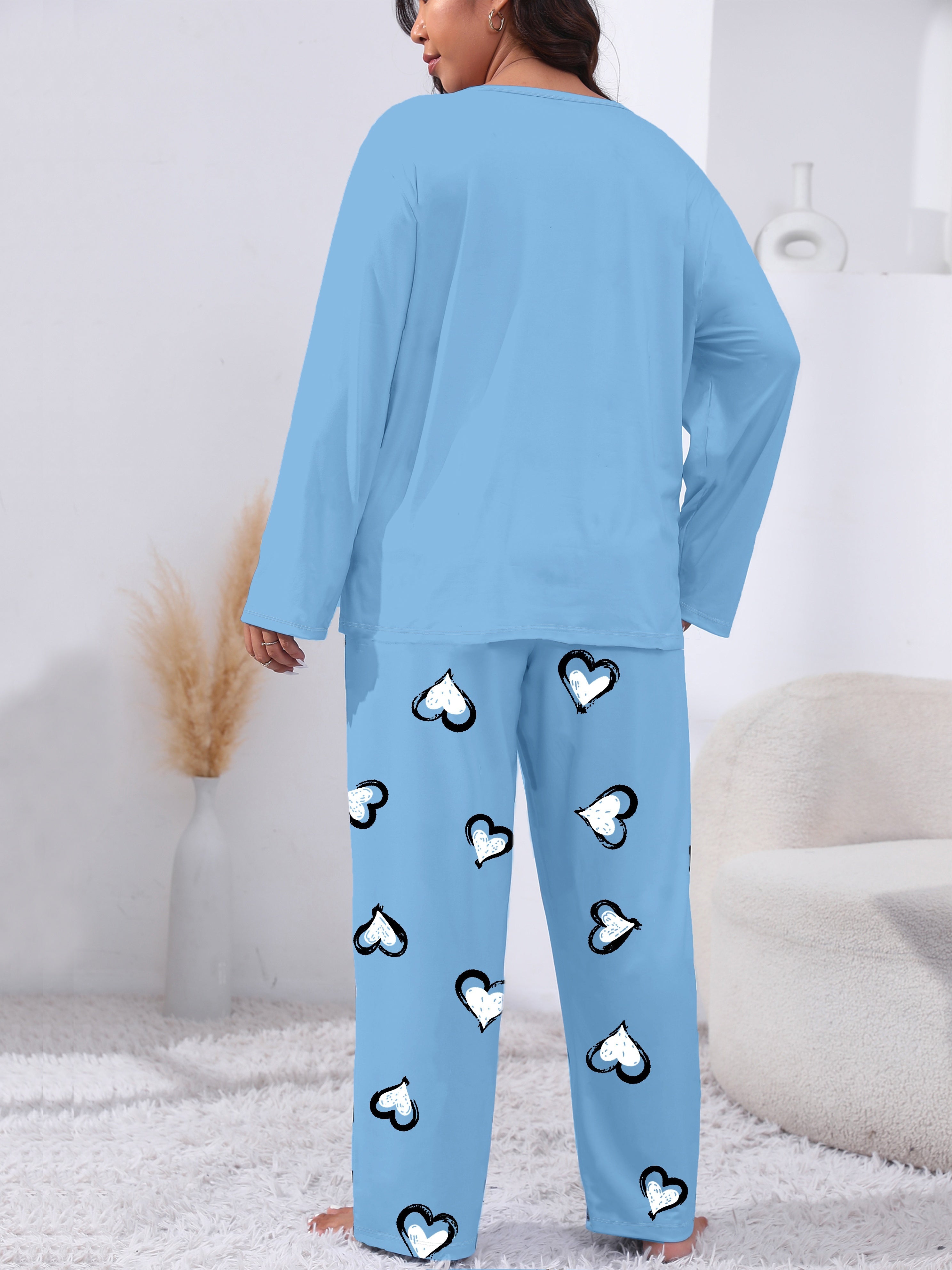 Plus Size Women's Knit Pajama Set Long Sleeve Heart Print Lounge Sleepwear