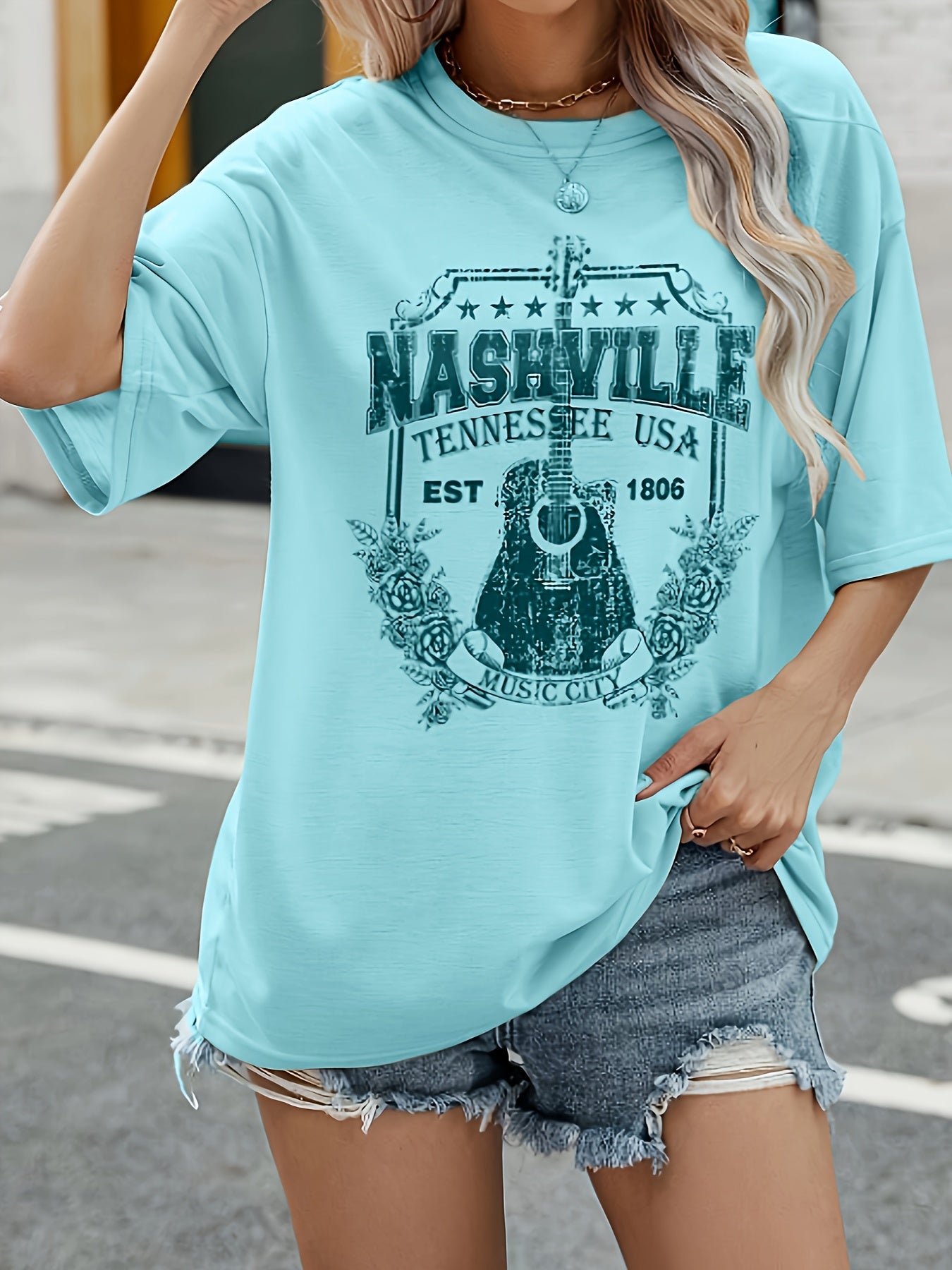Women's Plus Size Light Blue Vintage Western Graphic T-Shirt Casual Music Top