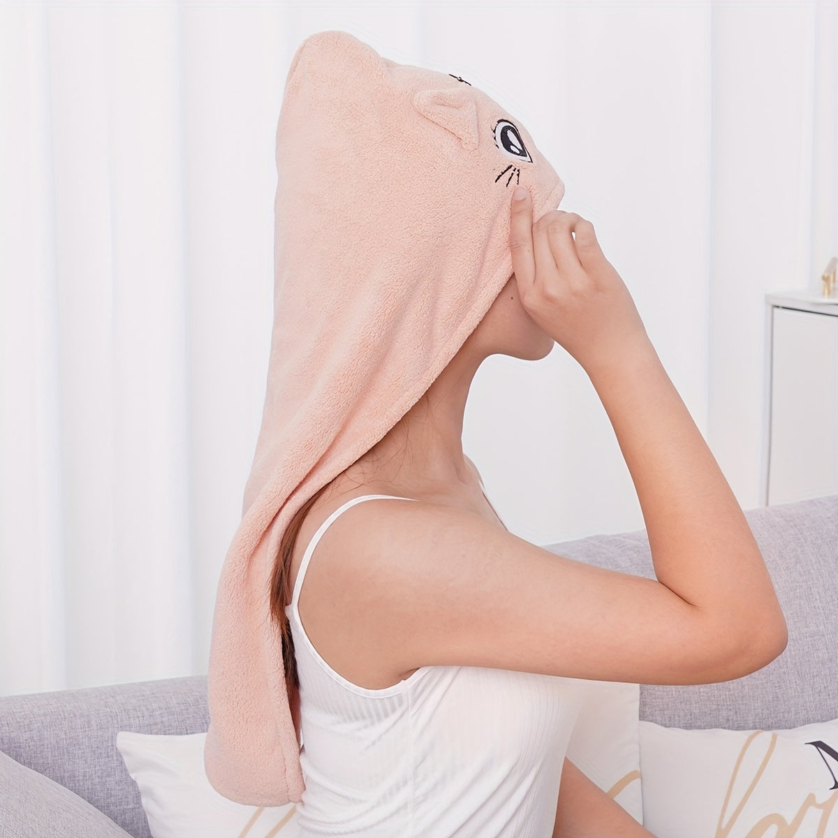 Быстросохнущее полотенце для волос с милым дизайном кота для женщин, изготовлено из ультрамягкого кораллового флиса.