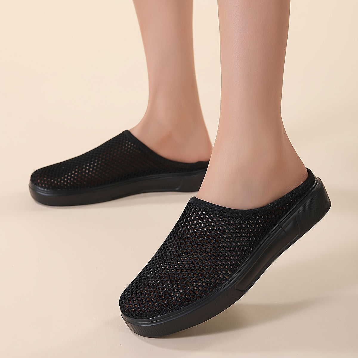 Plus Size Women's Mesh Slip-On Sneakers Lightweight Breathable Casual Shoes