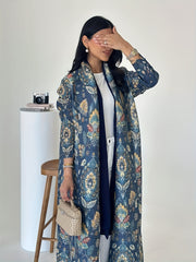 Ayollar uchun katta o'lchamli gullar bilan bosilgan uzun ro'mol nafas oladigan ta'til kiyimi