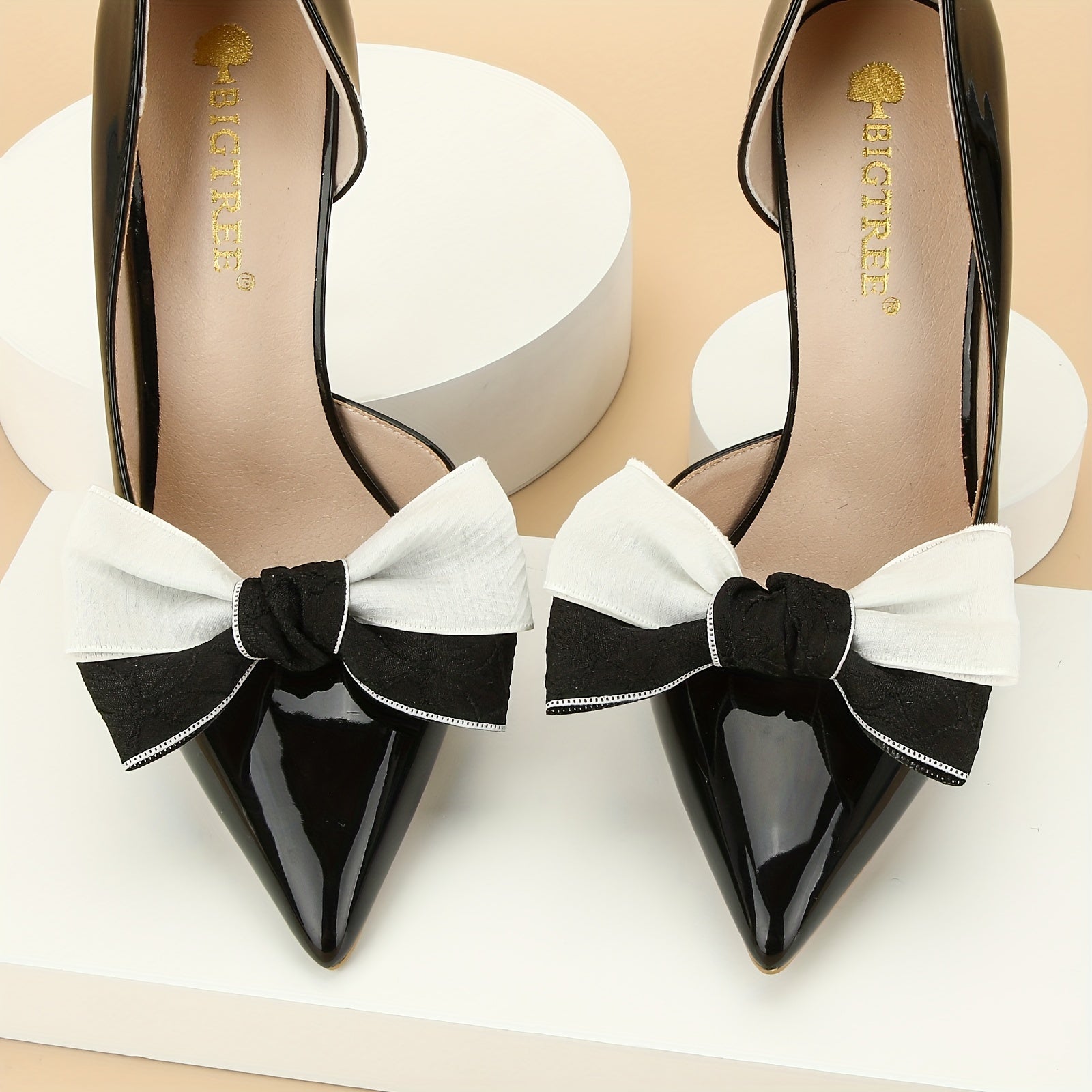 Women's Black and White Bow Shoe Clips, Polyester Fabric, High Heel Accessories
