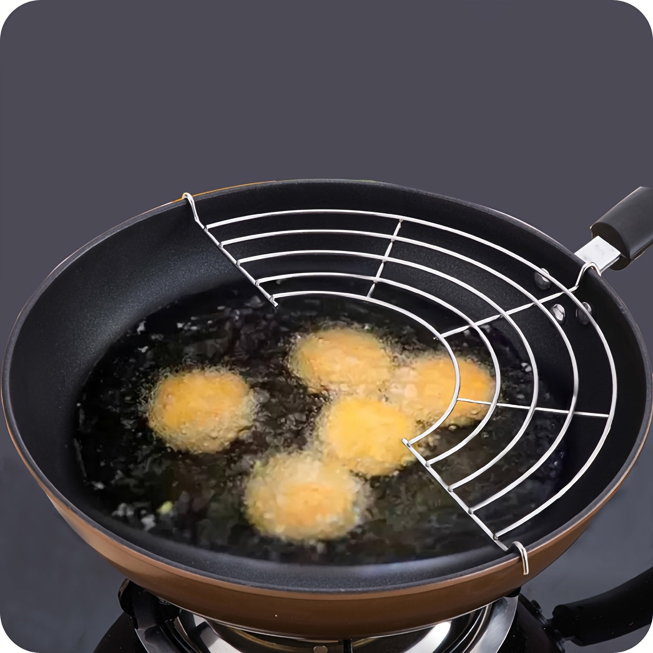 2 ta zanglamaydigan po'latdan yasalgan yarim doira shaklidagi yog' oqizish racklari, bug'li yoki chuqur qovurilgan taomlar uchun tomchilatgich plitasi