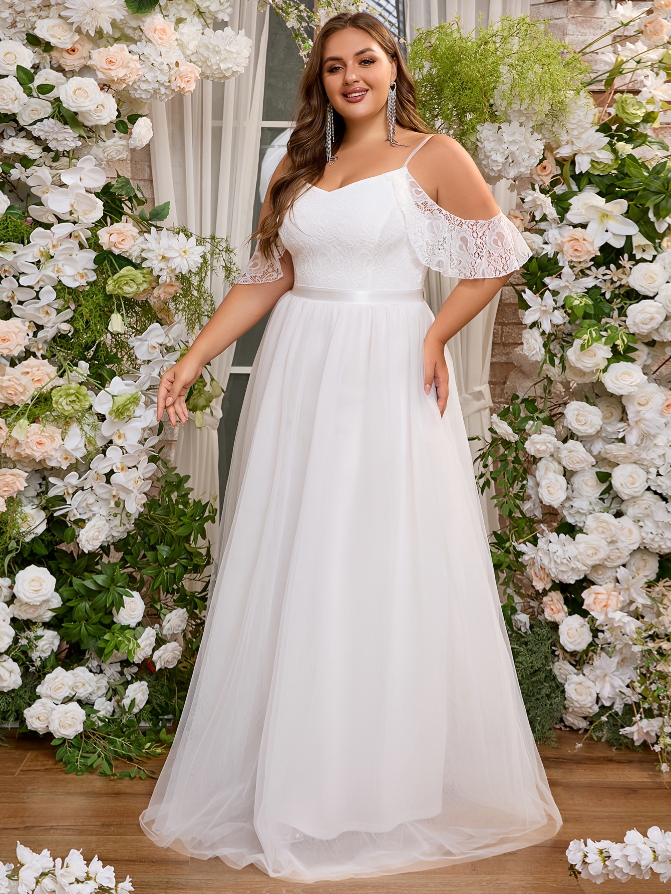 Plus Size Cold Shoulder Lace Wedding Dress Short Sleeve Party Evening
