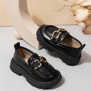 Qizlar uchun vintage uslubidagi sun'iy charm loaferlar, kauchuk taglik, dumaloq barmoq va sirpanishga qarshi xususiyatlar bilan, 14 yoshgacha bo'lgan bolalar va kichik bolalar uchun mos.