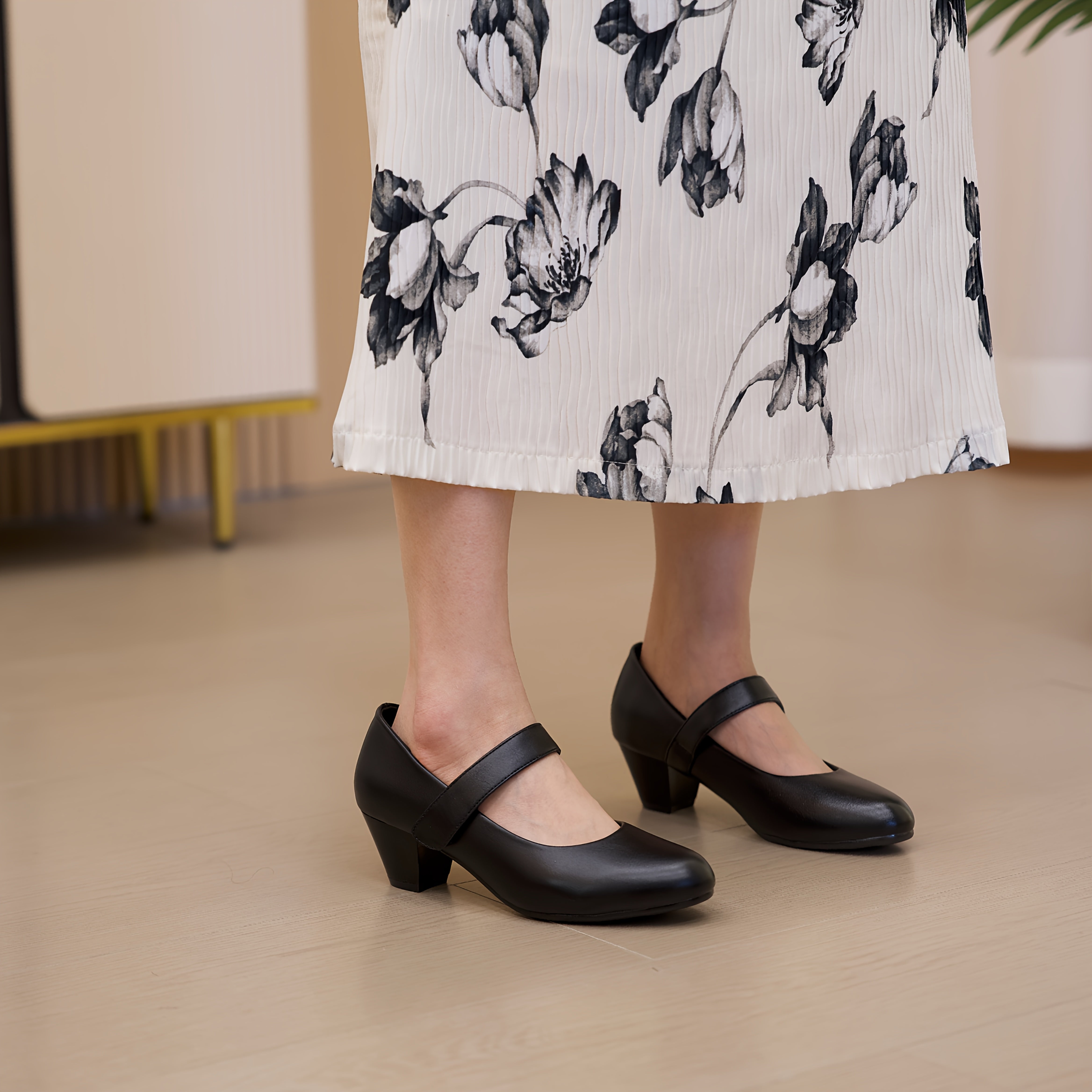 Women's High-Heeled Shoes with Arch Support and Thick Block Heels