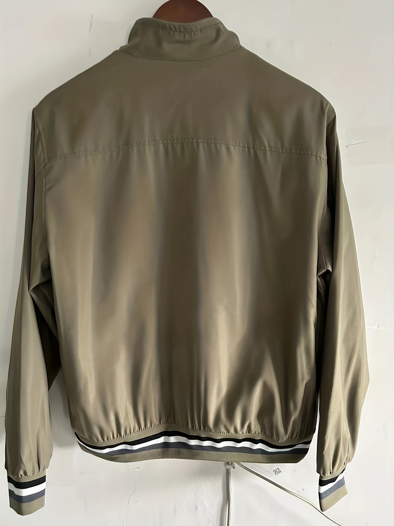 Chaqueta bomber de poliéster para hombre con bolsillos con cremallera para uso al aire libre y casual