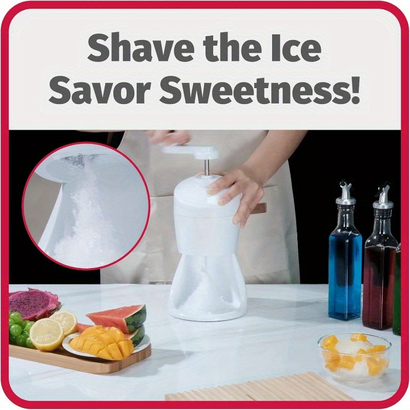 Uy uchun Snow Cone Machine, 3 ta muz blok shaklida qoliplar bilan, qo'lda boshqariladigan qo'l vintli.