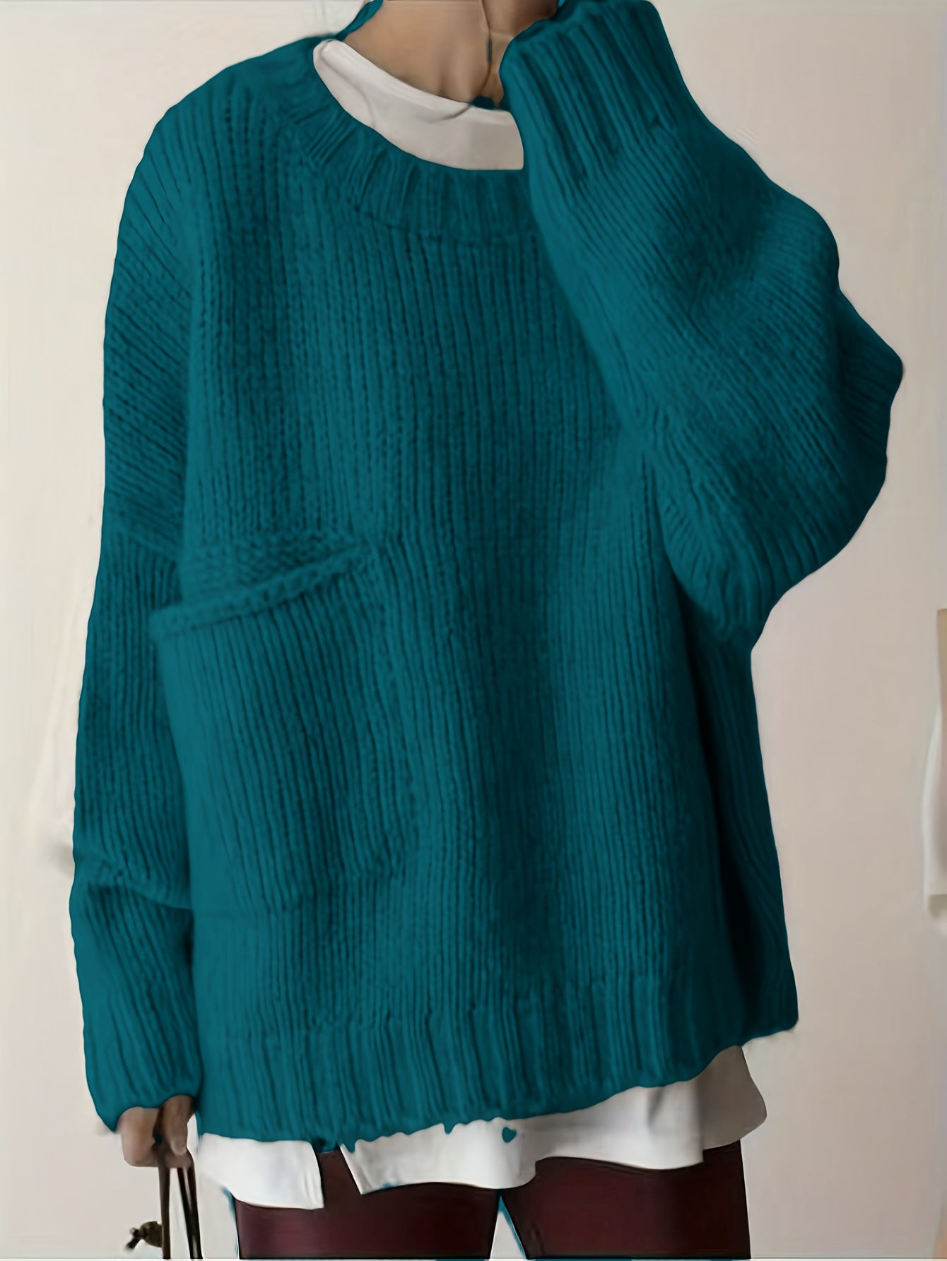 Women’s Plus Size Cozy Red Side Pocket Sweater with Relaxed Fit