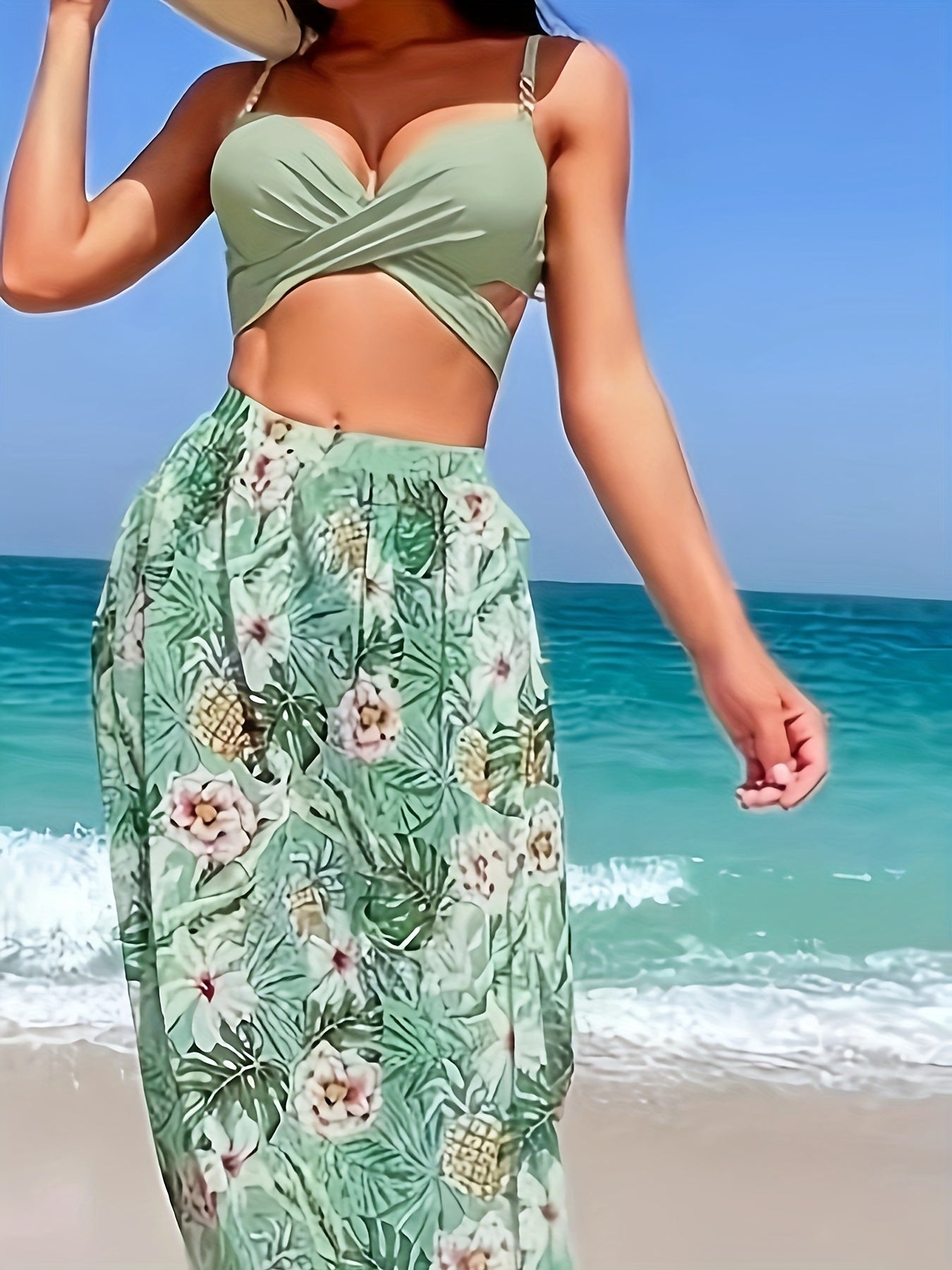 Green Floral Split Swimsuit for Women Summer High Stretch Polyester V-Neck Three-Pieces