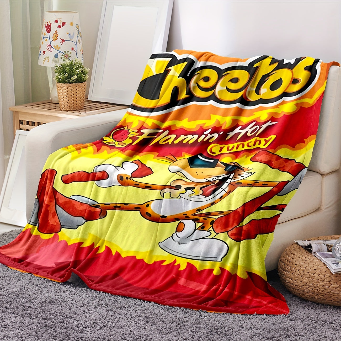 Crunchy Design Flannel Throw Blanket with Digital Print for Office Home and Travel