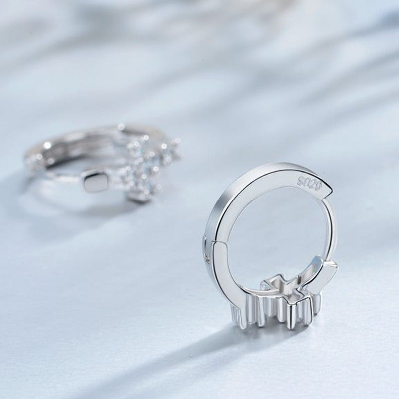 Zamonaviy va minimalistik moissanit bilaguzuklari, 925 oltin qoplamali misdan tayyorlangan, har kuni kiyish va maxsus tadbirlar uchun mukammal, barcha fasllar uchun abadiy zargarlik.