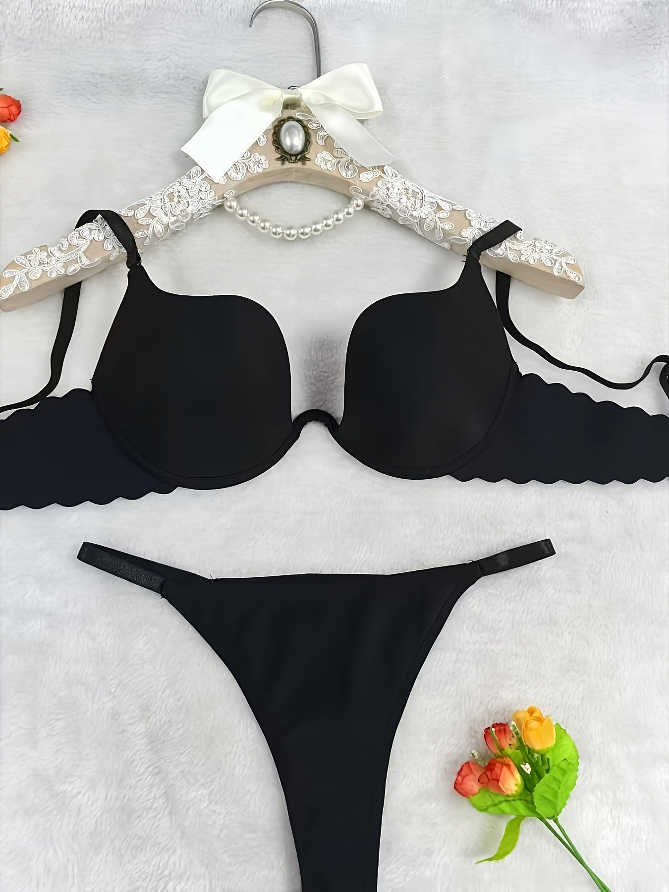 Seamless Wave Deep V Women's Swimsuit Black Size Medium