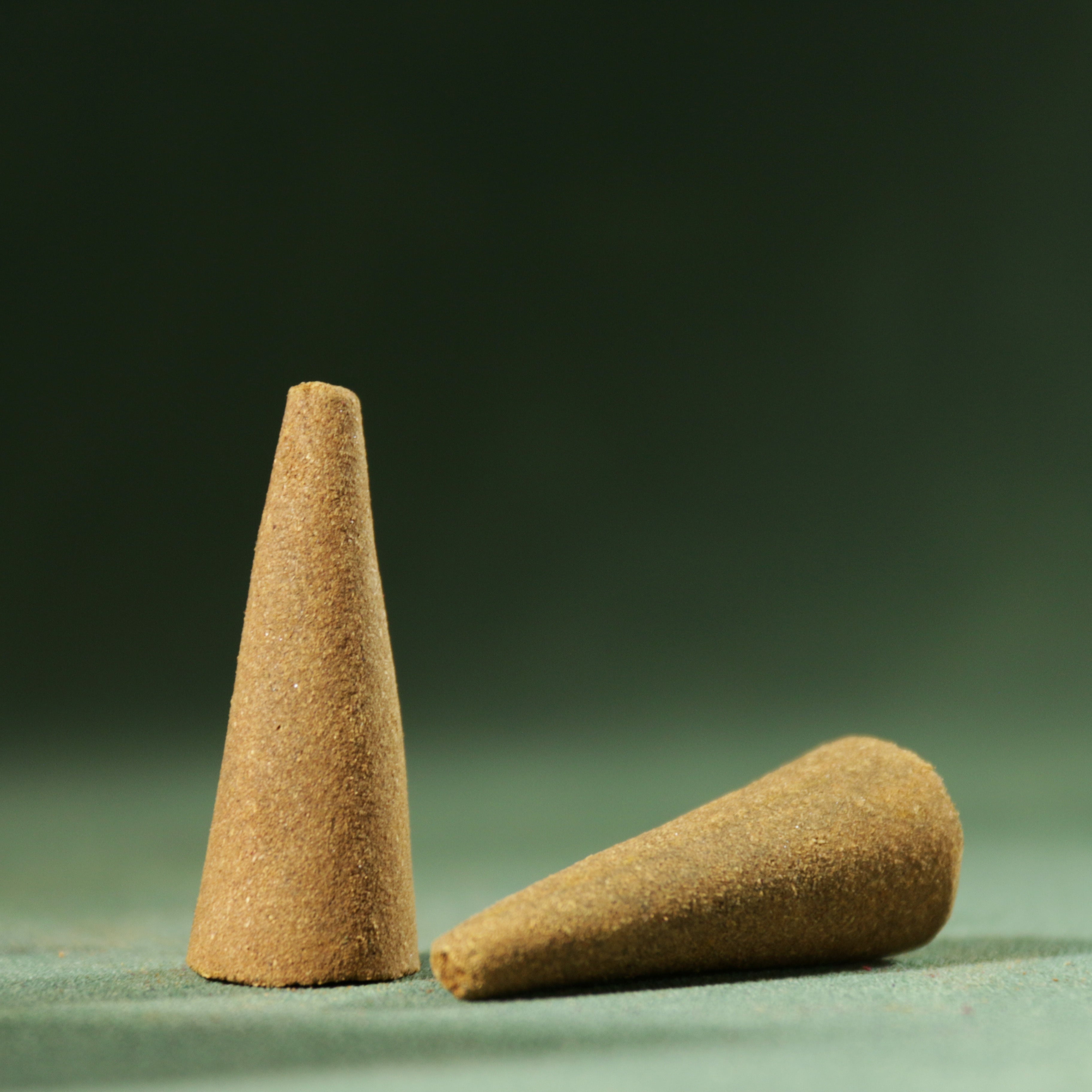 Patchouli Incense Cones for Meditation Yoga and Space Purification Natural Fragrance