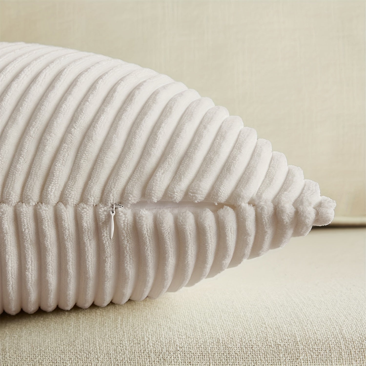 Bohemian Style Corduroy Throw Pillow Covers 2-Pack 45.72x45.72 cm Zippered Polyester Square Cushion Cases for Sofa Bed