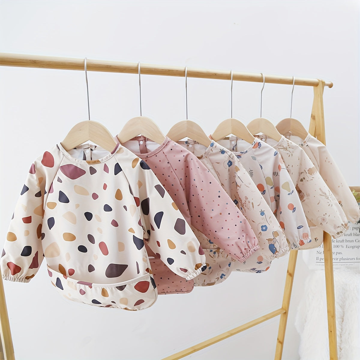 Kids Waterproof Polyester Fiber Bib Apron for Boys and Girls Durable Cover-up for Mealtime and Art Activities