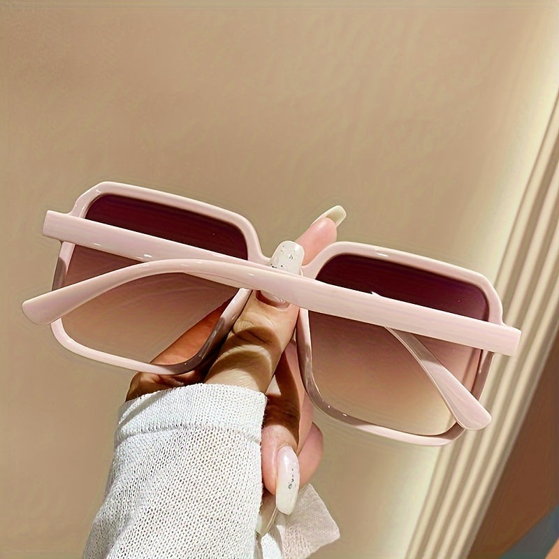 Women's Square Fashion Glasses with Anti-Glare Polycarbonate Lenses