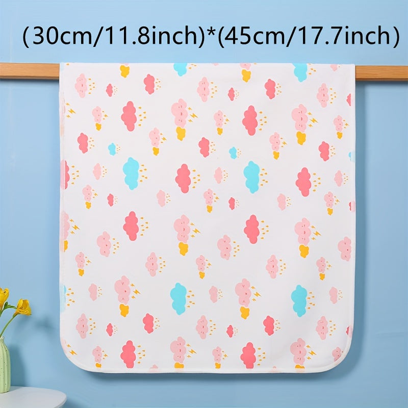 Suv o'tkazmaydigan pampers o'zgartirish padlari, multfilm naqshli, yuvilishi mumkin bo'lgan potty tayyorlash mato. Qayta ishlatiladigan matras, Rojdestvo, Halloween, Thanksgiving, Yangi yil va Sevgi kuni sovg'alari uchun ideal.