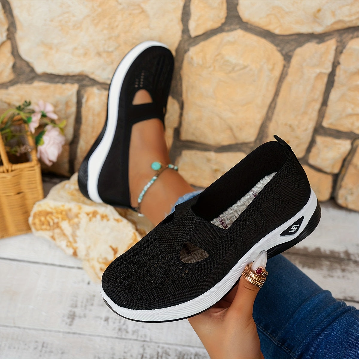 Ladies' Knitted Sneakers Lightweight Breathable Casual Shoes