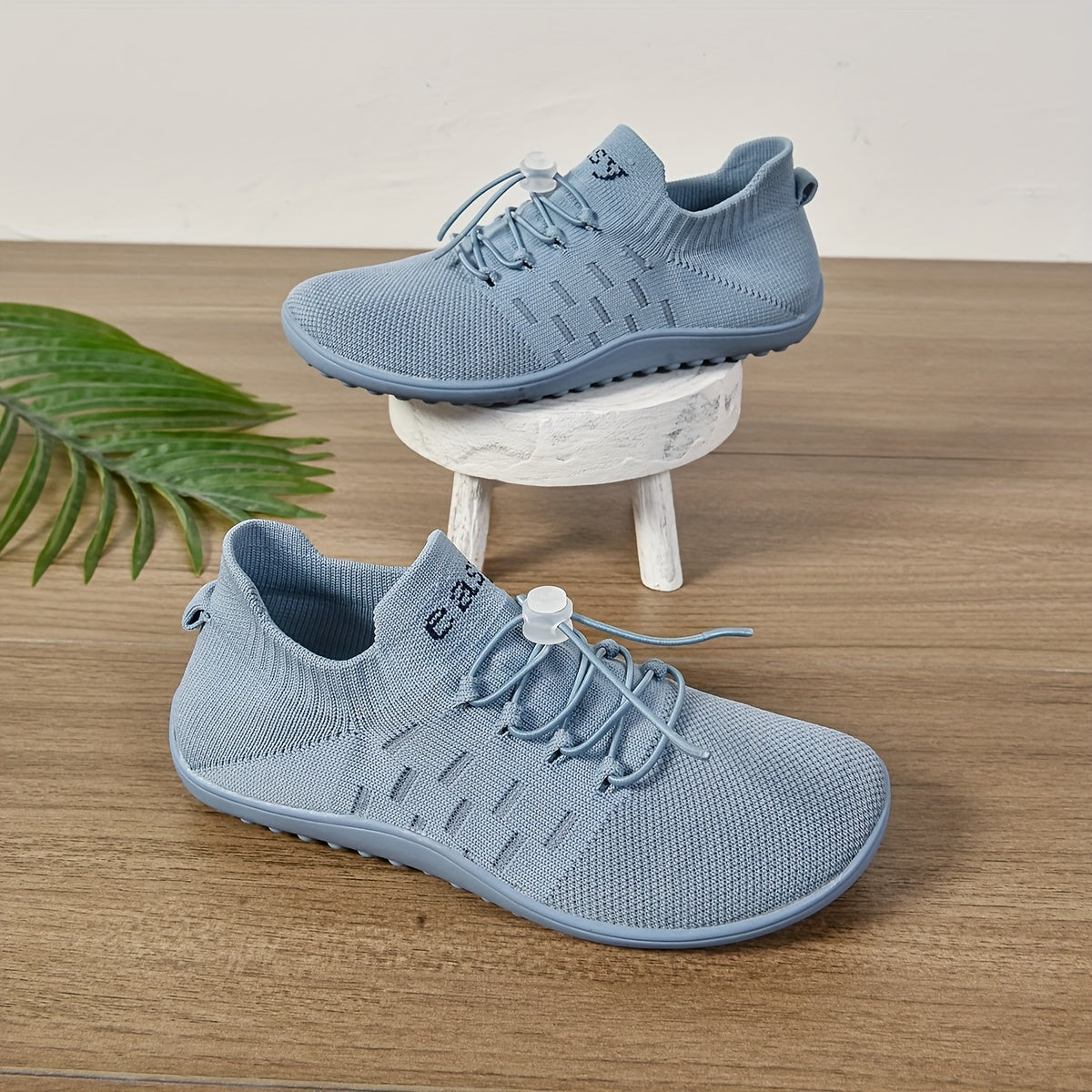 Women Lightweight Casual Slip-On Sneakers Breathable Fabric All-Season