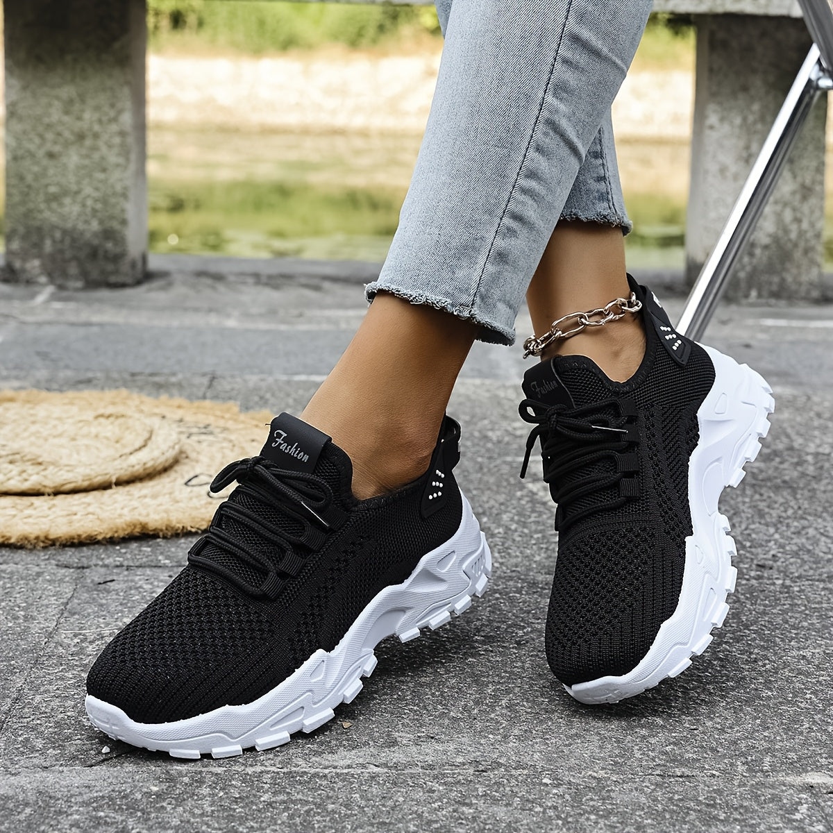 Women’s Breathable Mesh Athletic Sneakers with Airplane Pull Strap