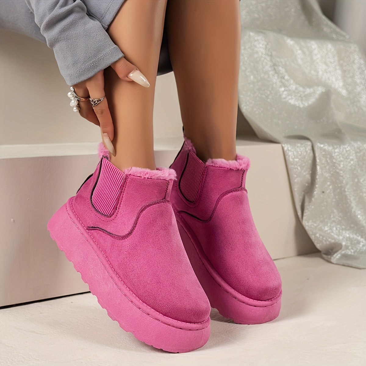 Women's Fleece Lined Fluffy Platform Winter Boots Non-slip Warm Shoes