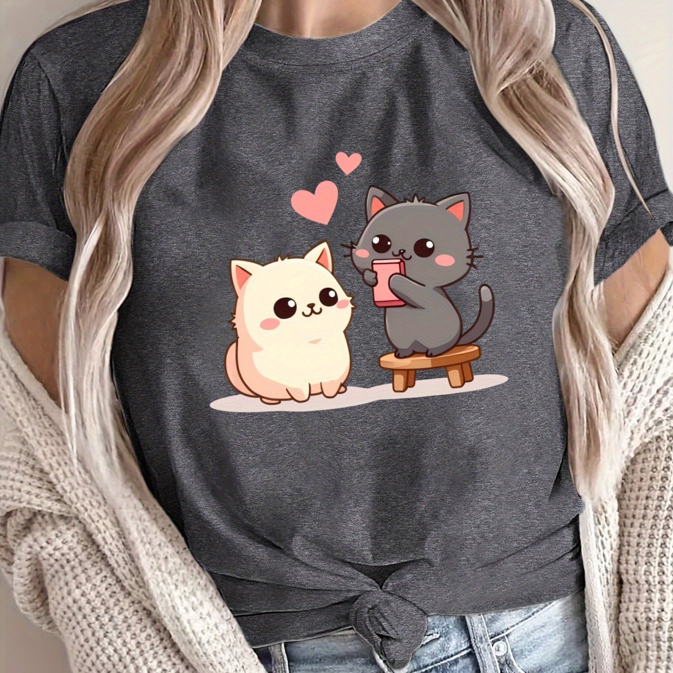 Women's Oversized Polyester T-Shirt with Cat and Heart Graphics, Casual Comfortable Fit