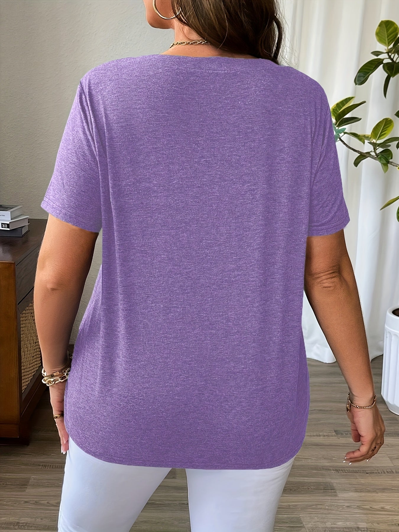 Plus Size Casual Cotton V-Neck T-Shirt for Summer Short Sleeves