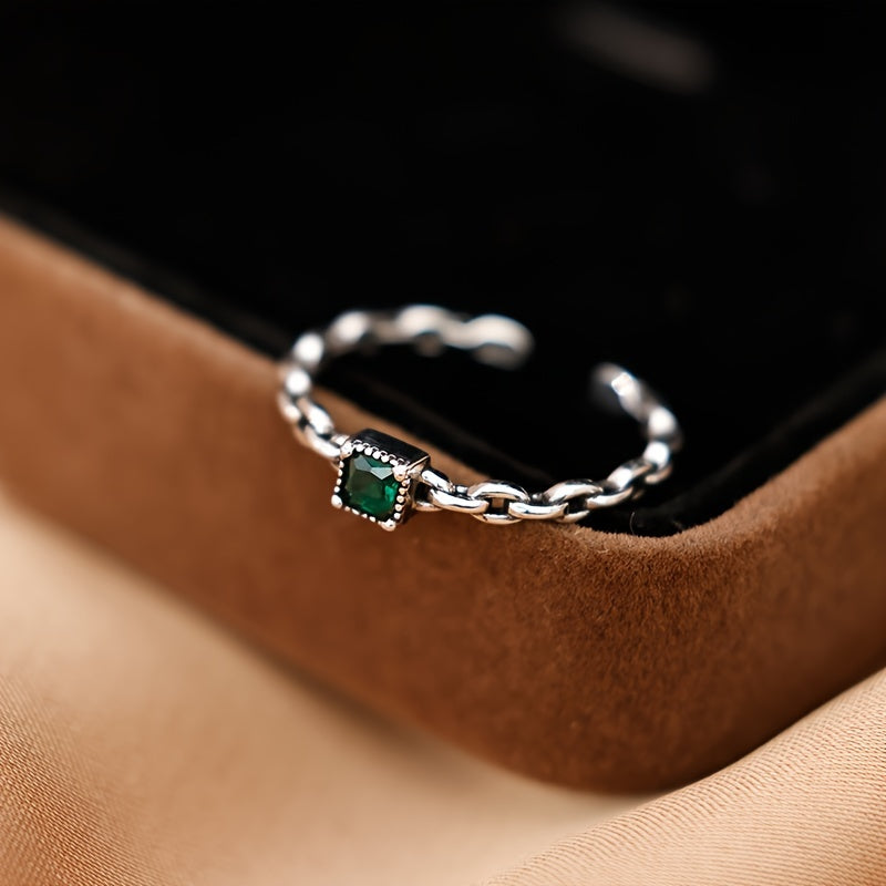 Sterling Silver Ring with Emerald Green Cubic Zirconia Intertwined Style for Women