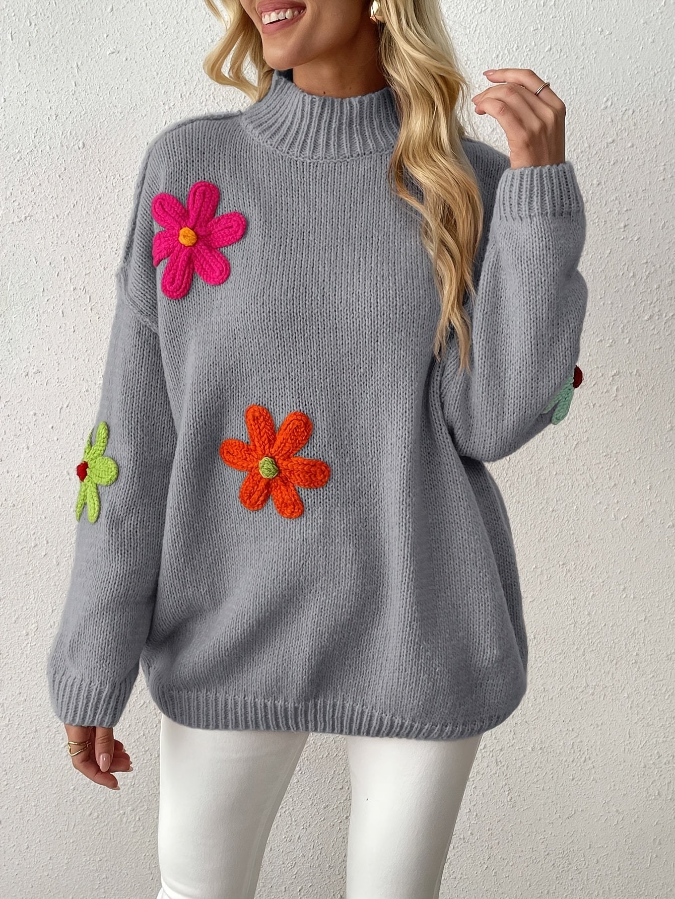 Plus Size Women's Color Block Sweater Asymmetrical Round Neck Pullover