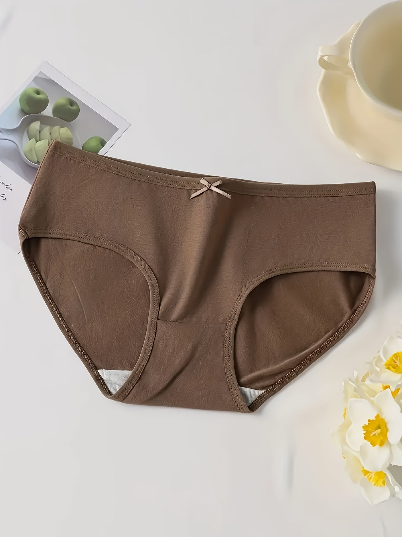 Women's Cotton Briefs 4-Pack Low-Rise Seamless Breathable Knit Underwear