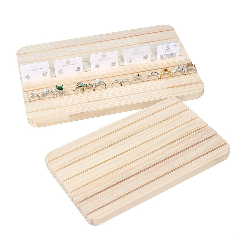 Yog'och zargarlik buyumlari uchun turadigan tokcha, quloqchinlar, taqinchoqlar va uzuklar uchun saqlash taxtasi bilan